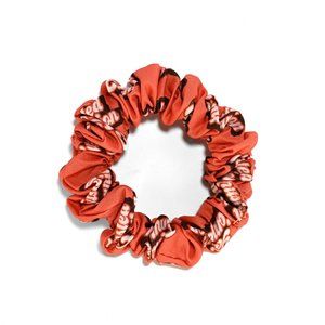 Trusted Companion Petite Scrunchie